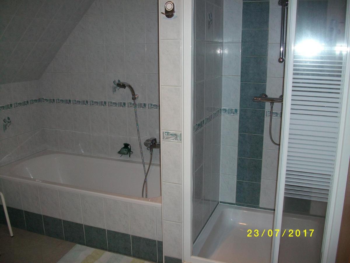 Ferienwohnung Moni Geiseldorf Экстерьер фото