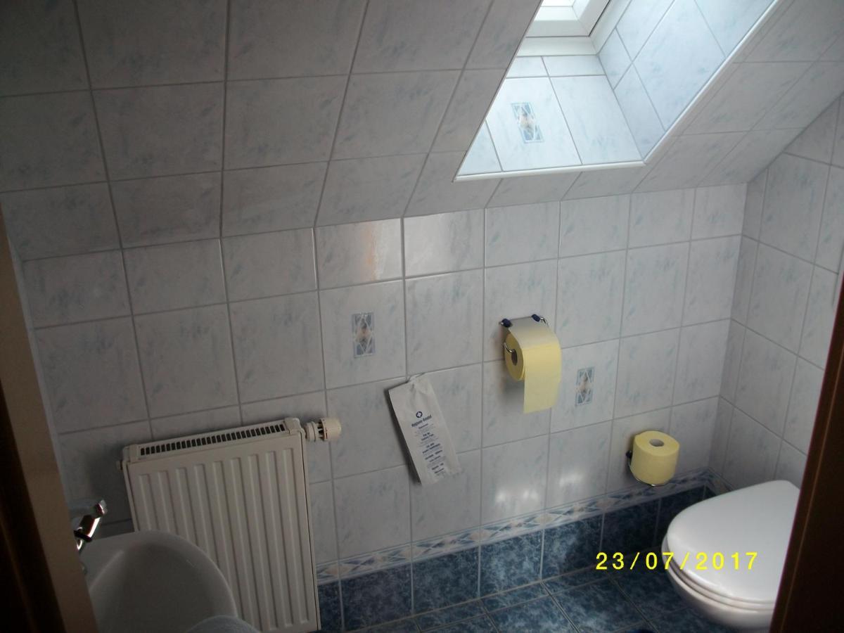 Ferienwohnung Moni Geiseldorf Экстерьер фото
